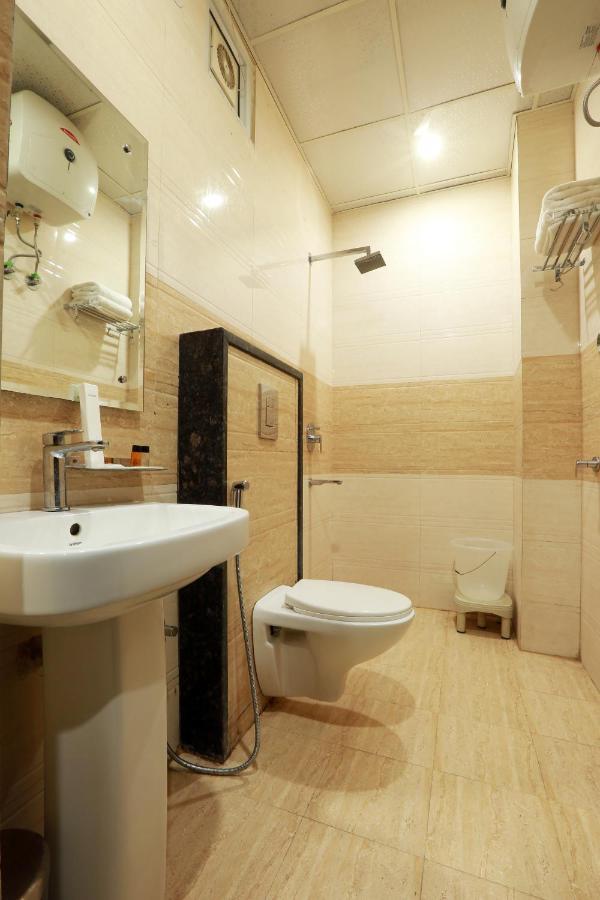 Travel Inn At Delhi Airport New Delhi Buitenkant foto
